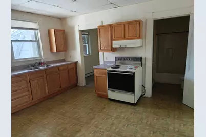 75 W Main Street, Littleton, NH 03561 - Photo 3