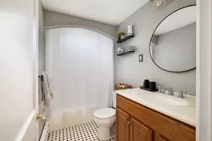 267 N Main St, Rochester, NH 03867 - Photo 21