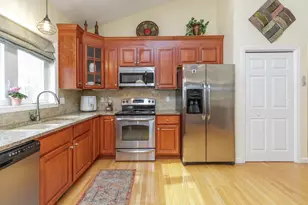 12 Jonathan Dr, Concord, NH 03303 - Photo 5