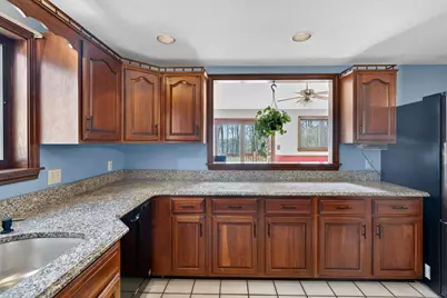 16  Berkeley Street, Pelham, NH 03076 - Photo 7