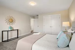 73 Driftwood Cir, Sandown, NH 03873 - Photo 19
