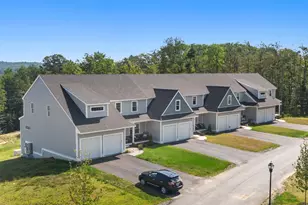 73 Driftwood Cir, Sandown, NH 03873 - Photo 31
