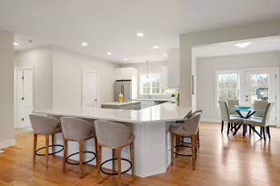 73 Driftwood Cir, Sandown, NH 03873 - Photo 3