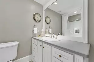 60 Riddle Dr, Bedford, NH 03110 - Photo 33