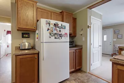 6 Mapleshade Drive, Nashua, NH 03062 - Photo 5