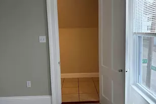 92 Ashland St, Manchester, NH 03104 - Photo 15