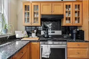 31 Auburn St, Concord, NH 03301 - Photo 11