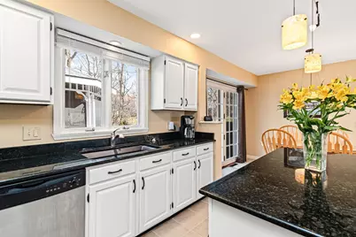 248 Lawnwood Drive, Williston, VT 05495 - Photo 11