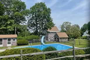 3 Fisher Pl, Claremont, NH 03743 - Photo 3