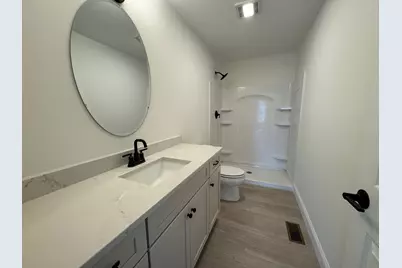 8B Dearborn Circle, Goffstown, NH 03045 - Photo 7