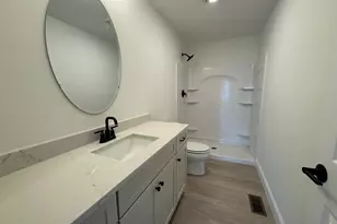 8B Dearborn Circle, Goffstown, NH 03045 - Photo 7