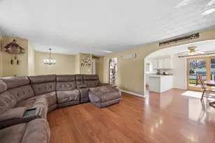 38 Vernon Ave, Rochester, NH 03867 - Photo 19