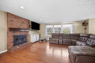 38 Vernon Ave, Rochester, NH 03867 - Photo 17