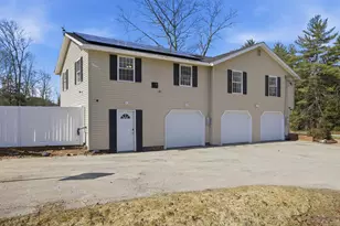 38 Vernon Ave, Rochester, NH 03867 - Photo 5