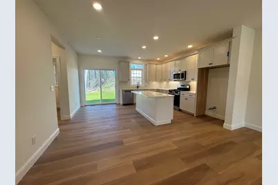 6B Dearborn Circle, Goffstown, NH 03045 - Photo 3