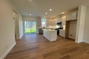 6B Dearborn Circle, Goffstown, NH 03045 - Photo 3