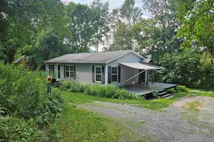 410 South St, Littleton, NH 03561 - Photo 1
