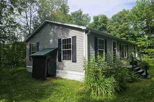 410 South St, Littleton, NH 03561 - Photo 3