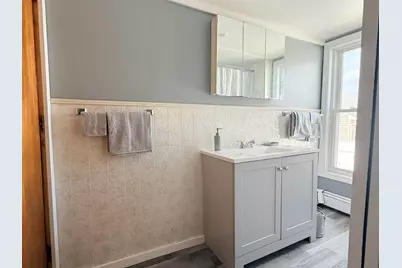 222 N Main Street, Newport, NH 03773 - Photo 17