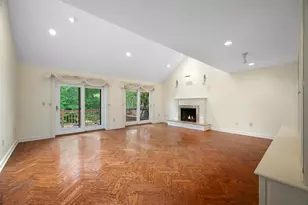 60 Peninsula Dr, Stratham, NH 03885 - Photo 15