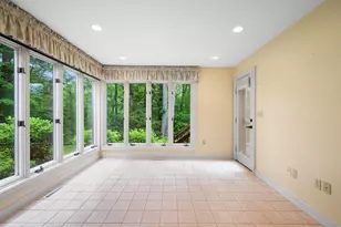 60 Peninsula Dr, Stratham, NH 03885 - Photo 19