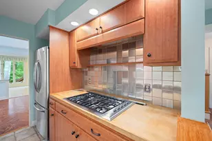 60 Peninsula Dr, Stratham, NH 03885 - Photo 25