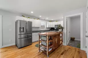 14 Waterford Dr, Raymond, NH 03077 - Photo 21