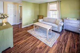 7 Hawthorne Cir, Somersworth, NH 03878 - Photo 15