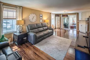7 Hawthorne Cir, Somersworth, NH 03878 - Photo 13