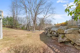 12 Heather Ct, Nashua, NH 03062 - Photo 23