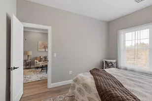 10100 S Willow St, Manchester, NH 03103 - Photo 21