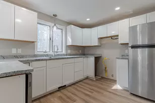 57 Dunns Bridge Ln, Dover, NH 03820 - Photo 3