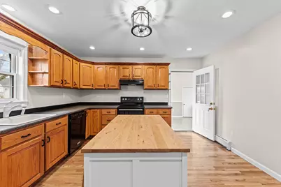 14 Beaver Street, Nashua, NH 03063 - Photo 5