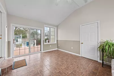 14 Beaver Street, Nashua, NH 03063 - Photo 3