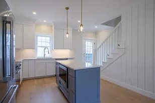 136 Locust St, Dover, NH 03820 - Photo 9