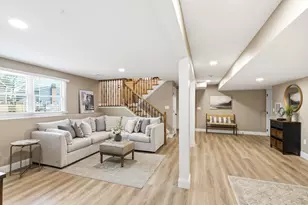 34 Shore Dr, Salem, NH 03079 - Photo 27