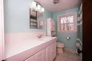 17 Rockrimmon Rd, Kingston, NH 03848 - Photo 21