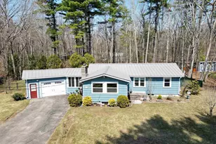 17 Rockrimmon Rd, Kingston, NH 03848 - Photo 1