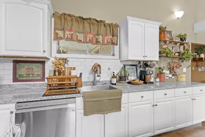 665 Walnut Street, Manchester, NH 03104 - Photo 33