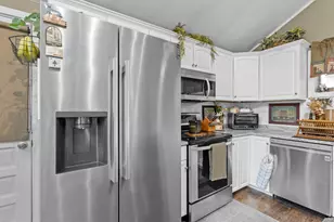 665 Walnut St, Manchester, NH 03104 - Photo 31
