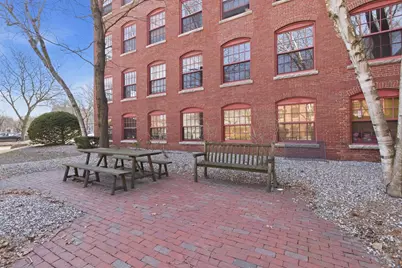 335 Cypress Street #3J, Manchester, NH 03103 - Photo 3