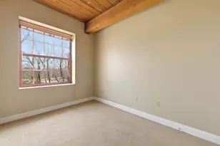 335 Cypress St, Manchester, NH 03103 - Photo 29