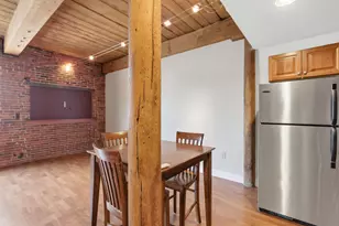 335 Cypress St, Manchester, NH 03103 - Photo 15