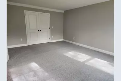 10 Phyllis Avenue, Raymond, NH 03077 - Photo 15