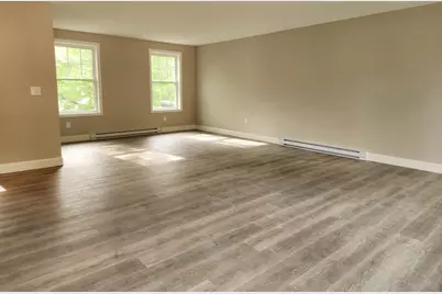 10 Phyllis Avenue, Raymond, NH 03077 - Photo 5
