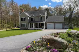 28 Fieldstone Dr, Dover, NH 03820 - Photo 1