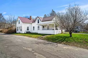 1 Border St, Milford, NH 03055 - Photo 3