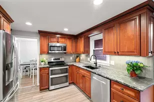 26 Wedgewood Dr, Londonderry, NH 03053 - Photo 7