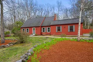 26 Wedgewood Dr, Londonderry, NH 03053 - Photo 1