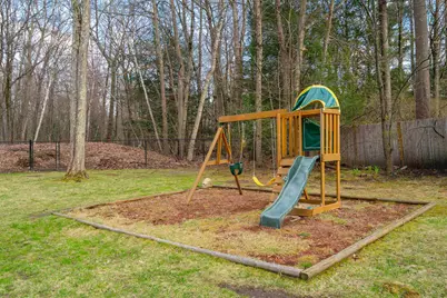 26 Wedgewood Drive, Londonderry, NH 03053 - Photo 47